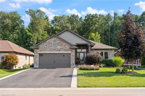 55 Allandale Cres, Simcoe, ON, N3Y0B4 | Card Image