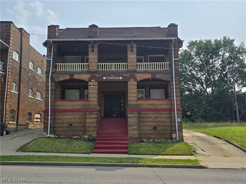 1826 Taylor Rd, East Cleveland, OH, 44112-2865 | Card Image