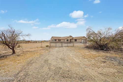 2938 S Wickenburg Rd, Tonopah, AZ, 85354-4222 | Card Image