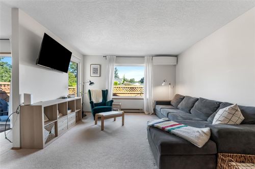 78-4125 Interurban Rd, Saanich, BC, V8Z4W8 | Card Image