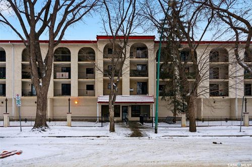 213-2125 Osler St, Regina, SK, S4P4G9 | Card Image