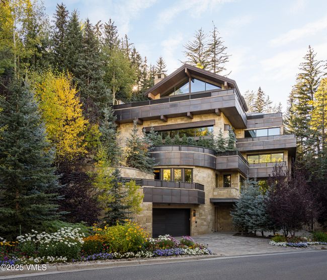 100 Vail Rd, Home with 11 bedrooms, 18 bathrooms and 4 parking in Vail CO | Image 28