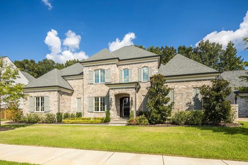 658 Bushchat Ln, Collierville, TN, 38017-1079 | Card Image