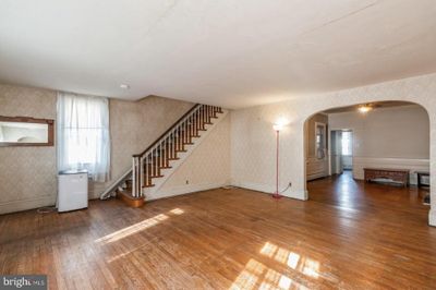 217 Penn Street, Townhouse with 4 bedrooms, 2 bathrooms and null parking in BURLINGTON NJ | Image 2