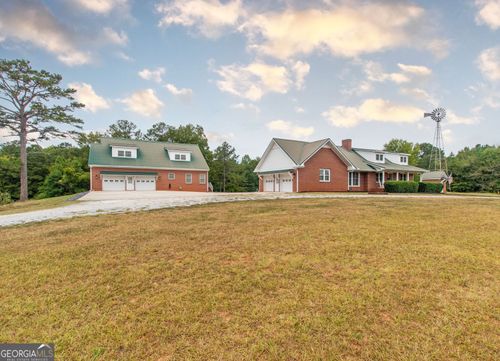 375 Luther Bailey Rd, SENOIA, GA, 30276-2701 | Card Image