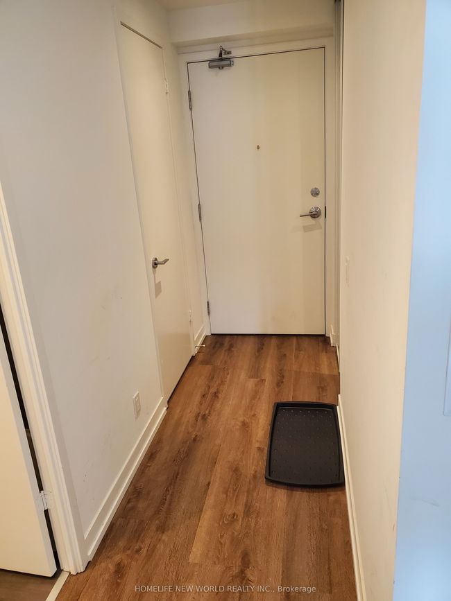3007 - 5 Buttermill Ave, Condo with 2 bedrooms, 2 bathrooms and null parking in Vaughan ON | Image 4