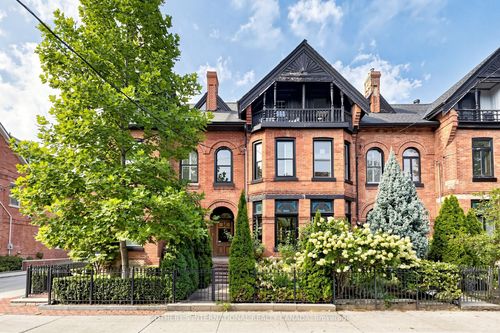 328 Wellesley St E, Toronto, ON, M4X1H3 | Card Image