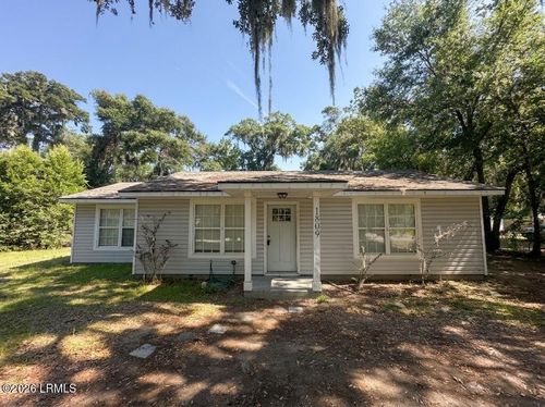 1809 Oconnell St, Beaufort, SC, 29902-3925 | Card Image