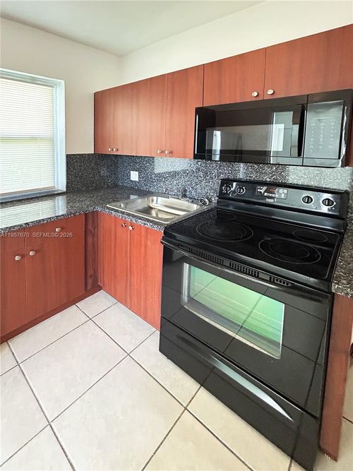 a-667 Ne 86th St, Miami, FL, 33138-3834 | Card Image