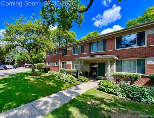 6-850 N Adams Rd, Birmingham, MI, 48009-5661 | Card Image