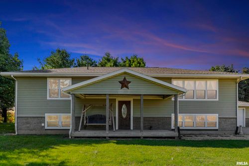 1374 290th Ave, Charlotte, IA, 52731-9644 | Card Image