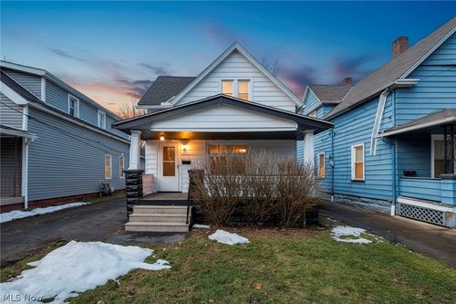 3704 E 52nd St, Cleveland, OH, 44105-1159 | Card Image