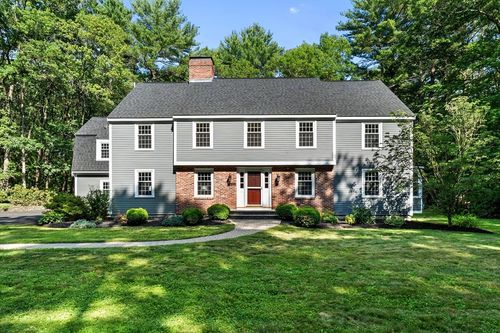 111 Herrick Rd, Boxford, MA, 01921-1920 | Card Image