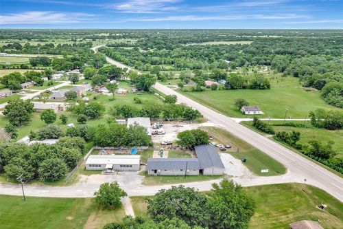 553 S Old Springfield Rd, North Zulch, TX, 77872-2313 | Card Image