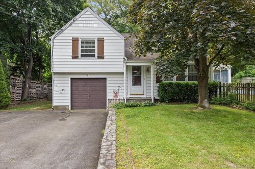 12 Deacon Hill Rd, Stamford, CT, 06905-3011 | Card Image