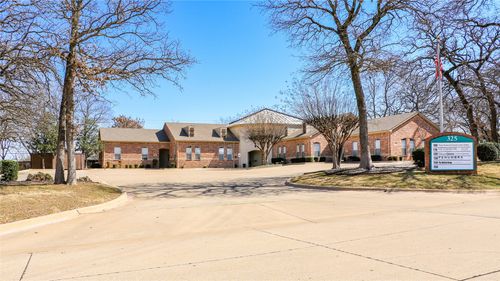 325 Miron Dr, Southlake, TX, 76092-7832 | Card Image