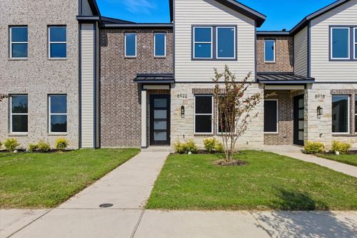 8922 Lowell St, Rowlett, TX, 75089-1283 | Card Image