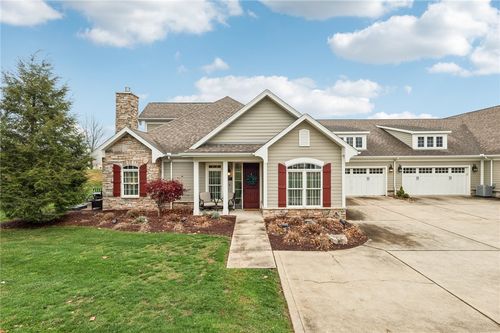 unit-3-2002 Deacon Dr, Latrobe, PA, 15650-9025 | Card Image