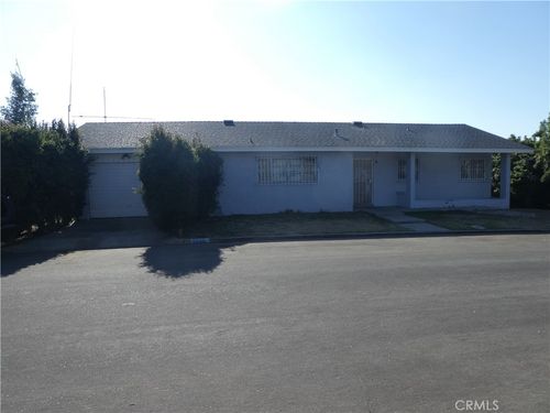 5528 San Onofre Ter, San Diego, CA, 92114-5433 | Card Image
