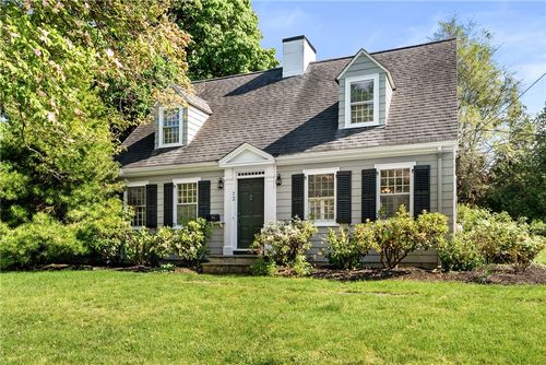 72 Ferry Ln, Barrington, RI, 02806-4858 | Card Image
