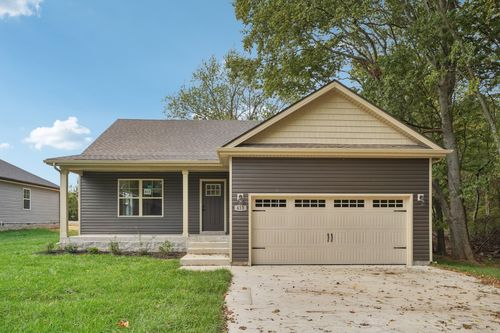 413 Stein St, Oak Grove, KY, 42262-9115 | Card Image