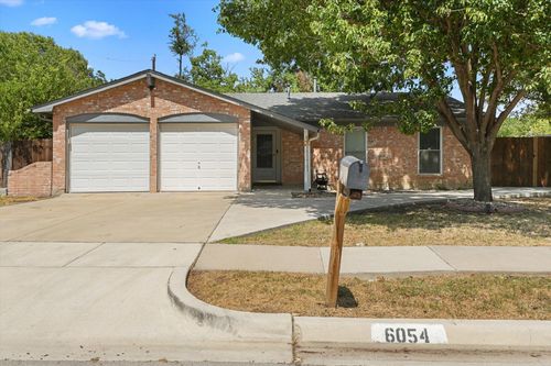 6054 Dunson Dr, Haltom City, TX, 76148-3403 | Card Image