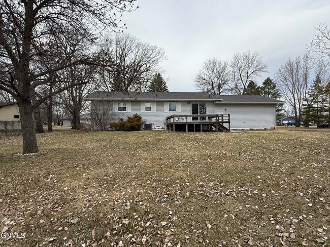 2118 11 Th Ave Sw, House other with 3 bedrooms, 3 bathrooms and null parking in Devils Lake ND | Image 4