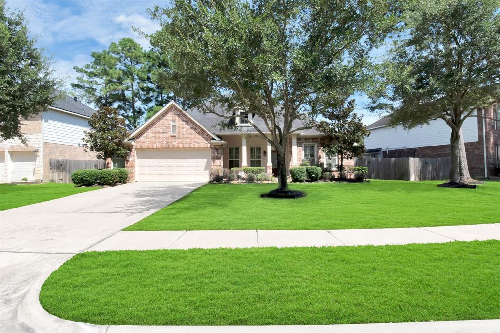 Bedford Falls Dr, Cypress, TX 77429