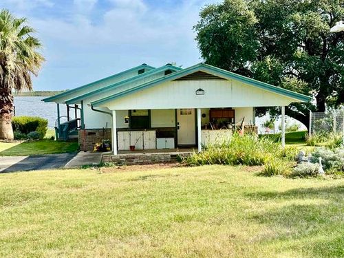 912 Cozy Ln, Tow, TX, 78672-4995 | Card Image