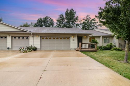 218 6th St Ne, Montgomery, MN, 56069-1442 | Card Image