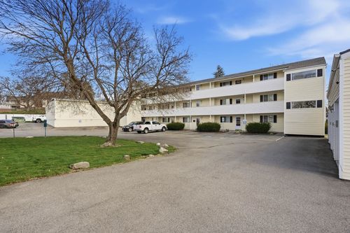 222 N Hutchinson Rd, Spokane Valley, WA, 99212-2847 | Card Image