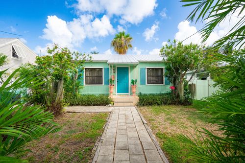 2005 Fogarty Ave, Key West, FL, 33040-3710 | Card Image