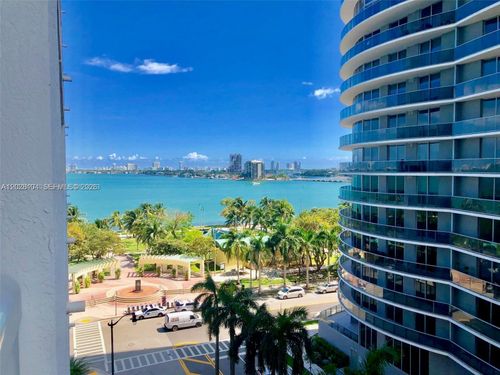 915-1800 N Bayshore Dr, Miami, FL, 33132-3251 | Card Image