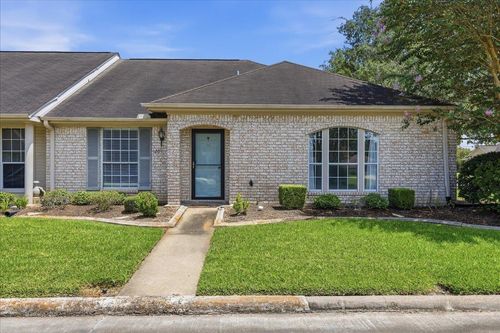 1208 Glen Meadow Ln, Beaumont, TX, 77706 | Card Image