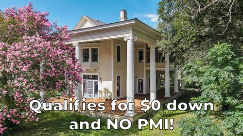 124 N Hamilton St, Gonzales, TX, 78629-4002 | Card Image