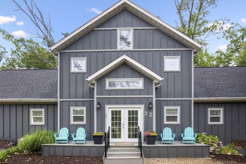 32 Walden Way, New Buffalo, MI, 49117-1789 | Card Image