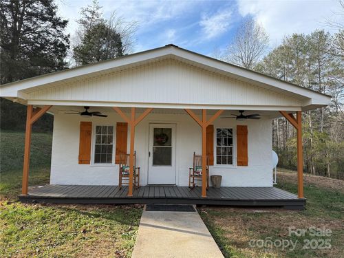 312 Causby Rd, Morganton, NC, 28655-6718 | Card Image