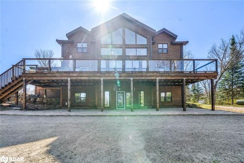 {{alt}} | Card Image