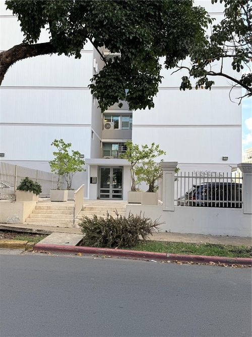 903-76 Kings Court 76 Kings Court, SAN JUAN, PR, 00907 | Card Image