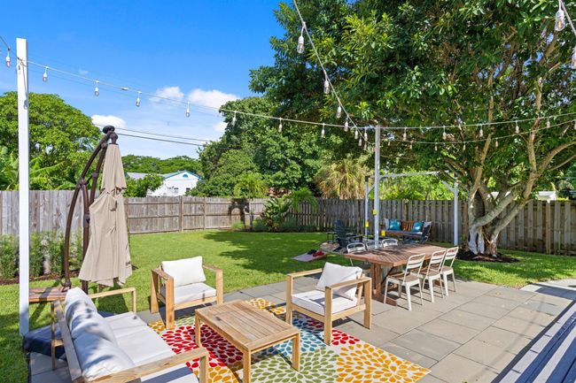 826 Se 4 Th Ave, House other with 2 bedrooms, 2 bathrooms and null parking in Delray Beach FL | Image 29