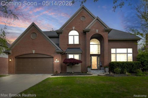 31102 Bancroft Dr, Novi, MI, 48377-1392 | Card Image
