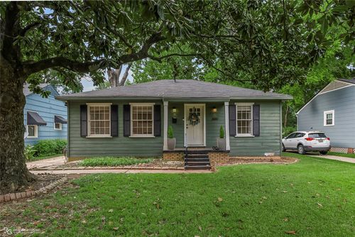 3880 Greenway Pl, Shreveport, LA, 71105-2016 | Card Image