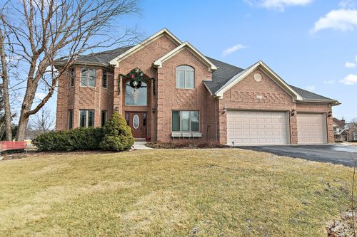 9203 Beaver Pond Court, Lakewood, IL, 60014 | Card Image