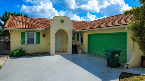 17301 Sw 149th Ct, Miami, FL, 33187 | Card Image