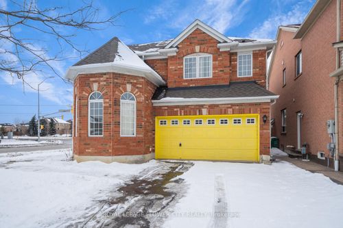 1 Bayridge Dr, Brampton, ON, L6P2H8 | Card Image