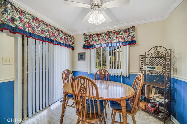 APT-101C - 1450 N Elmhurst Rd, Home with 3 bedrooms, 2 bathrooms and 1 parking in Mount Prospect IL | Image 9
