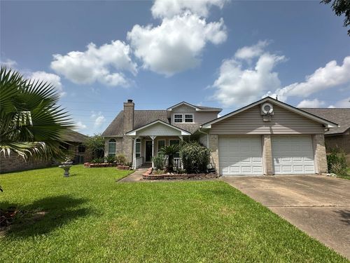 3306 Kempwood Dr, Sugar Land, TX, 77479-1836 | Card Image