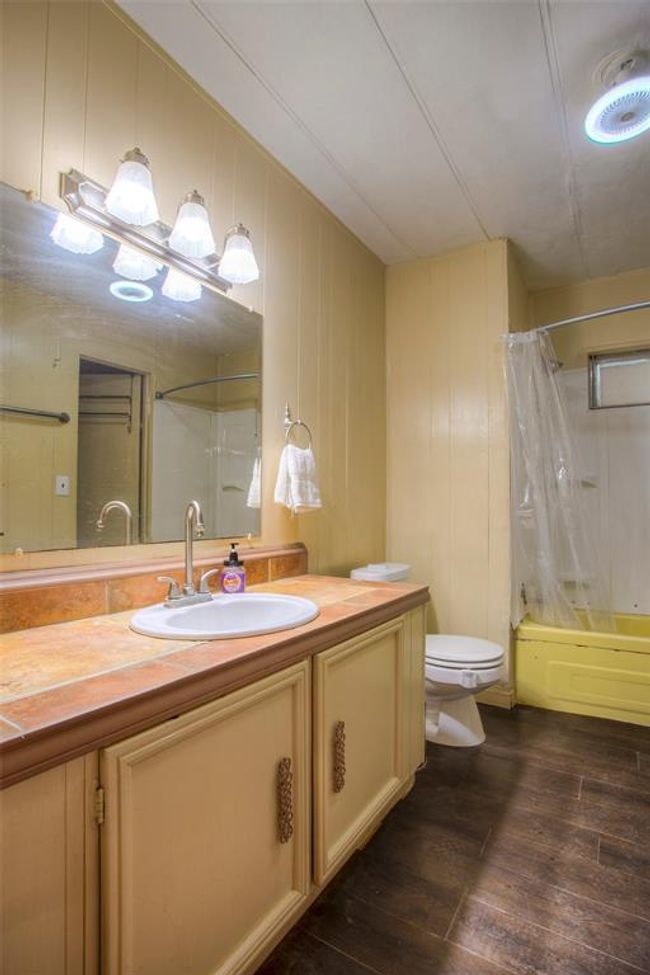 1209 Trinity Cove Dr, House other with 2 bedrooms, 1 bathrooms and null parking in Trinity TX | Image 14