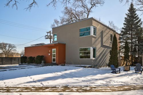 525 Berkeley Rd, Riverside, IL, 60546-1705 | Card Image