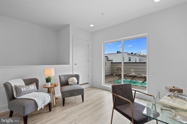 7374 Blade Dr, Townhouse with 3 bedrooms, 4 bathrooms and null parking in FALLS CHURCH VA | Image 29